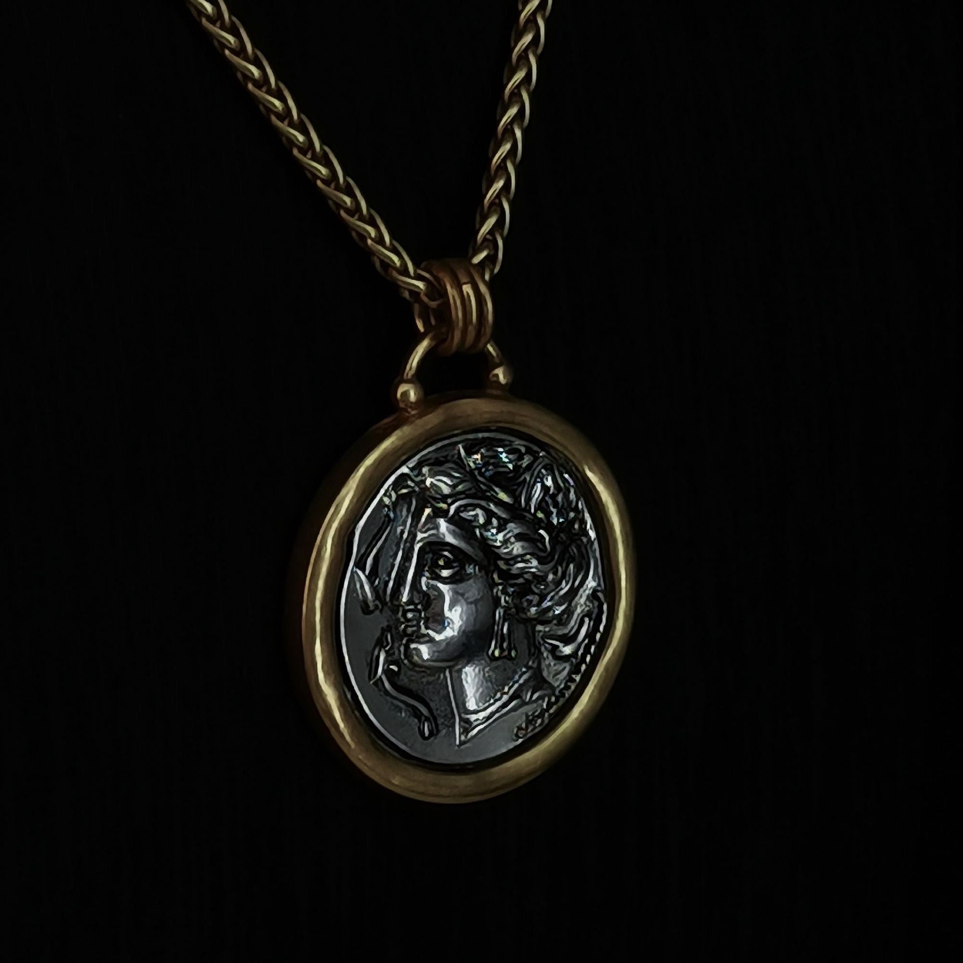 cameo necklace
