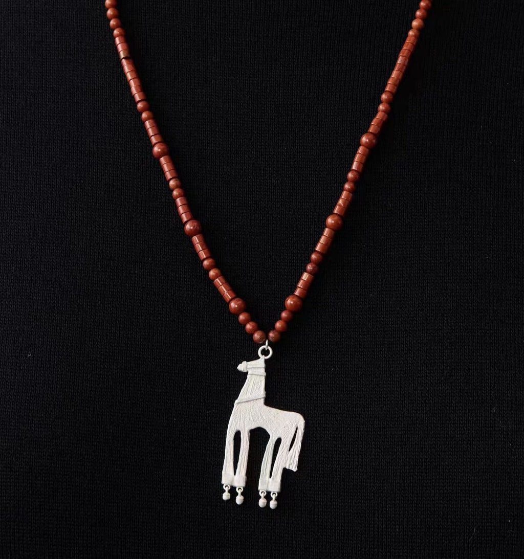 Red stone Beaded horse necklace