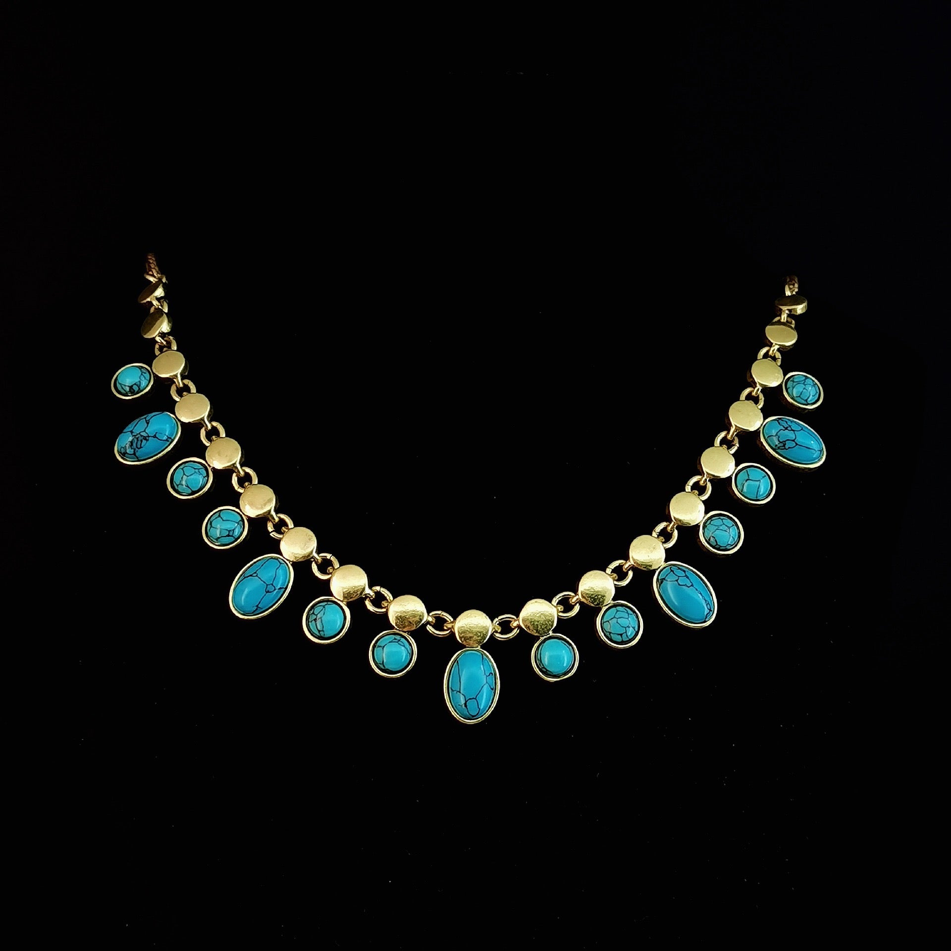 Vintage design necklace