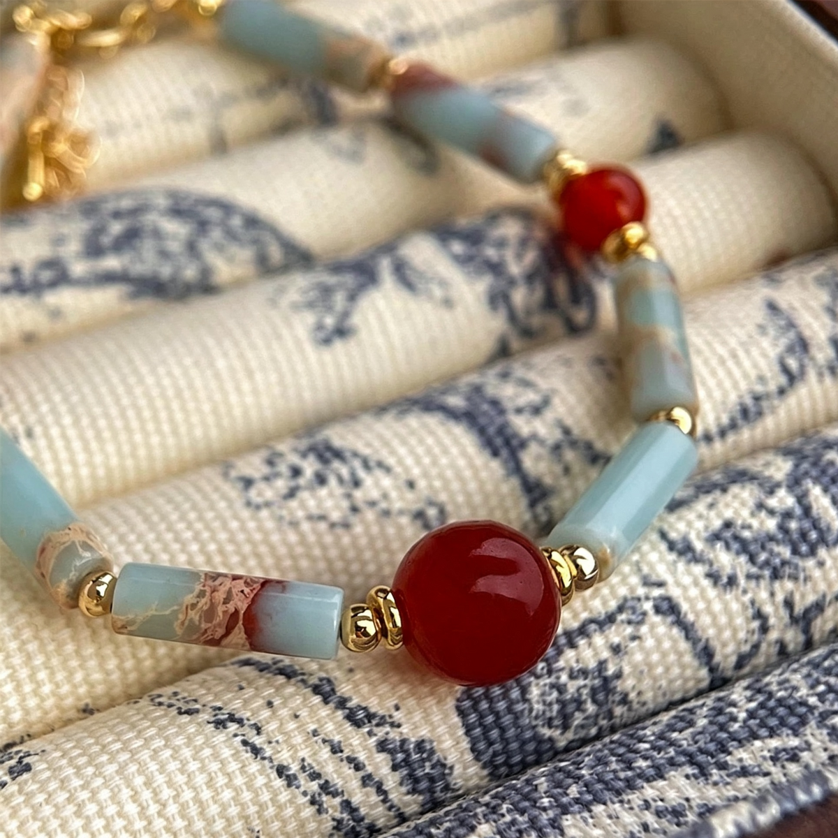agate bracelet