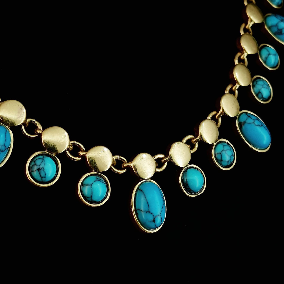 Vintage design necklace