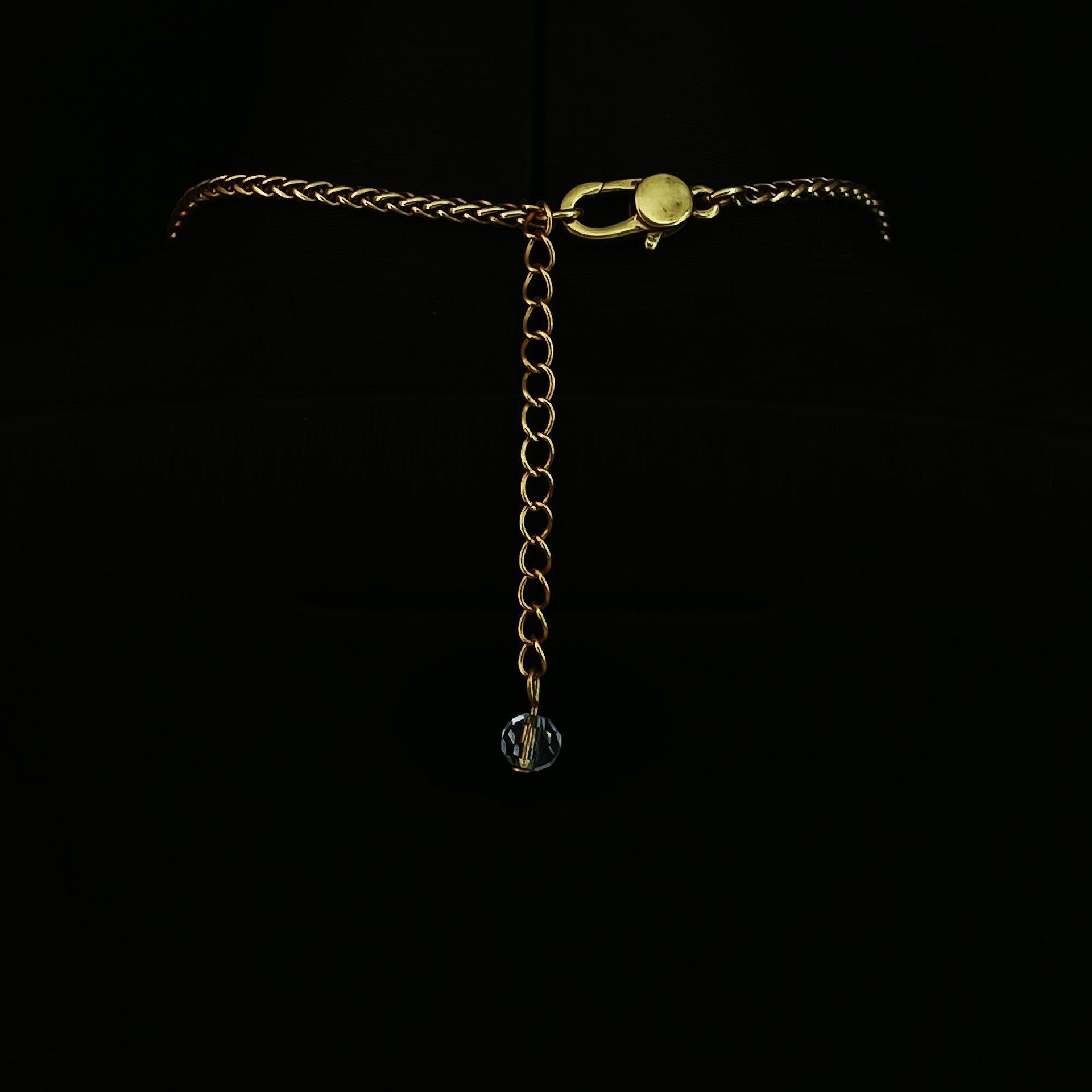 cameo necklace