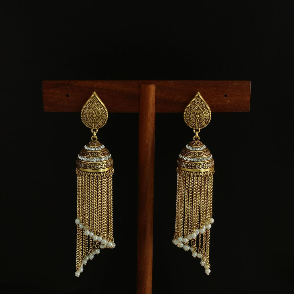 Zircon-set birdcage pearl earrings